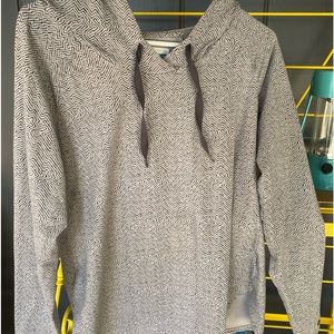 Columbia ladies size small lightweight hooded shirt.